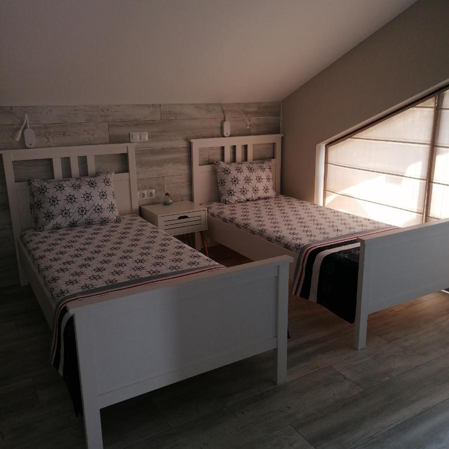 Apartments Dona チェルノモレツ エクステリア 写真