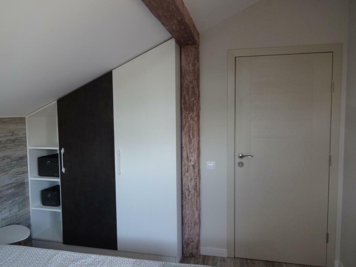 Apartments Dona チェルノモレツ エクステリア 写真